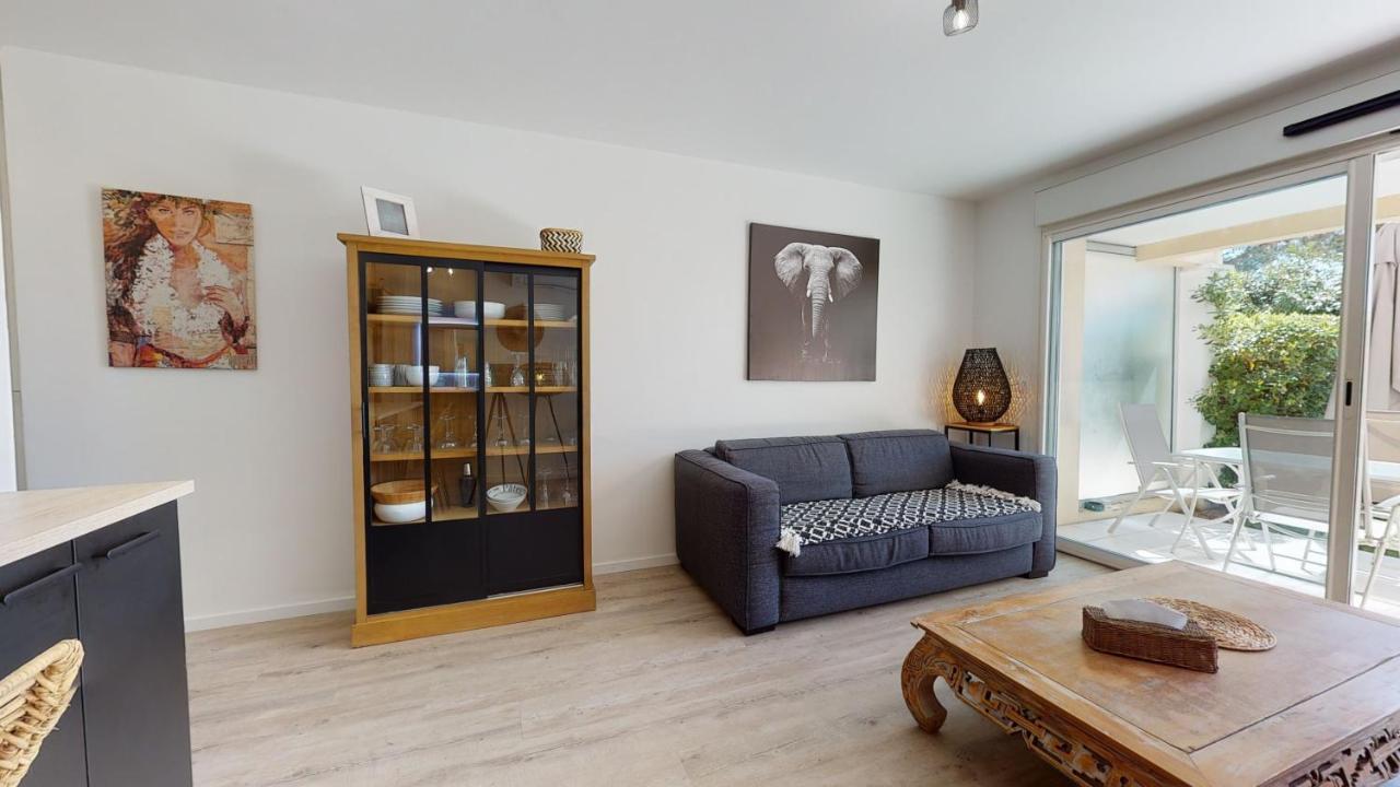 Appartement T2 : Jardin, Piscine, Parking A サント・マキシム エクステリア 写真