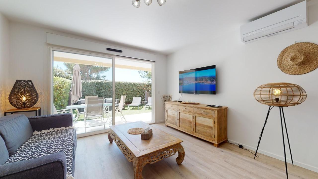 Appartement T2 : Jardin, Piscine, Parking A サント・マキシム エクステリア 写真