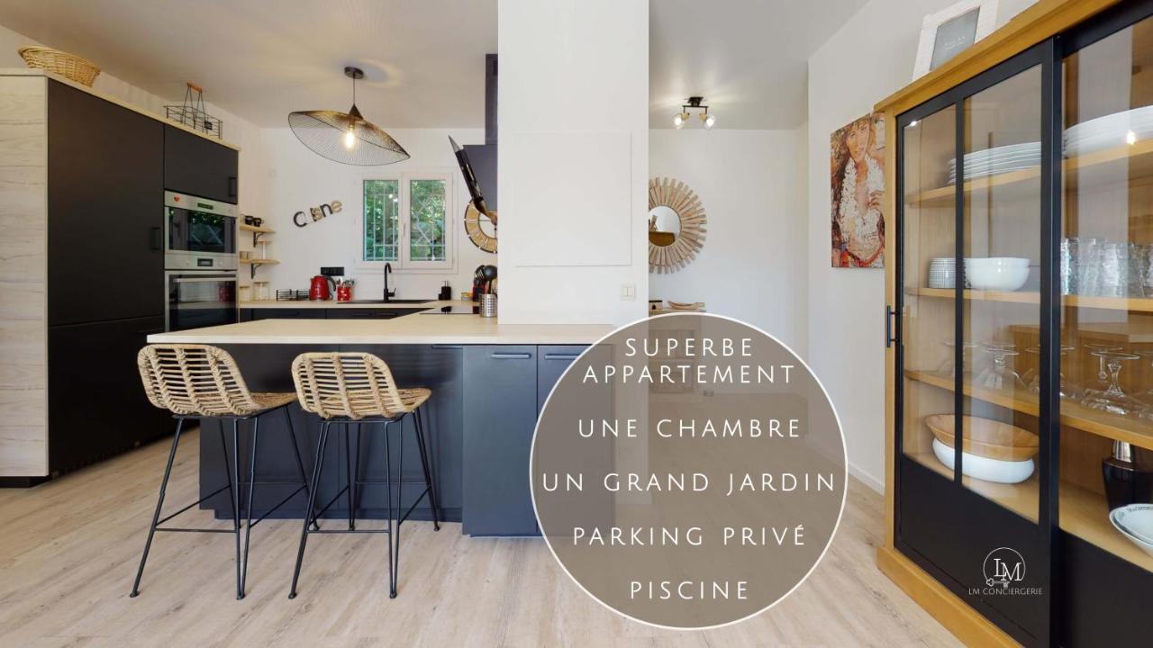 Appartement T2 : Jardin, Piscine, Parking A サント・マキシム エクステリア 写真